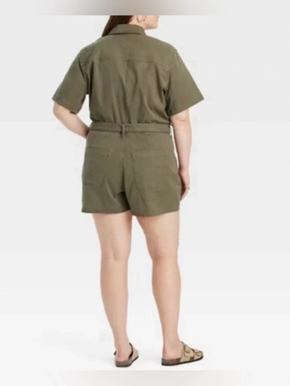 Universal Thread women short